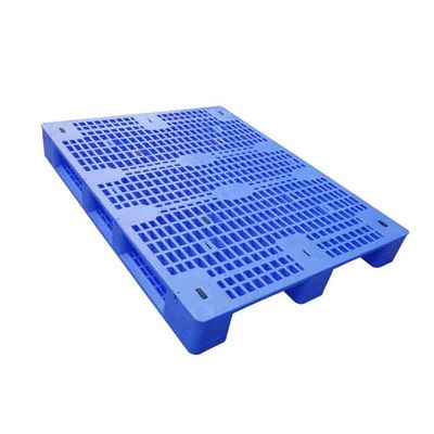 HDPE 1500kg Hochleistungskunststoffpaletten 1.4*1.1m drei Läufer-Kunststoffpalette-Gleiter